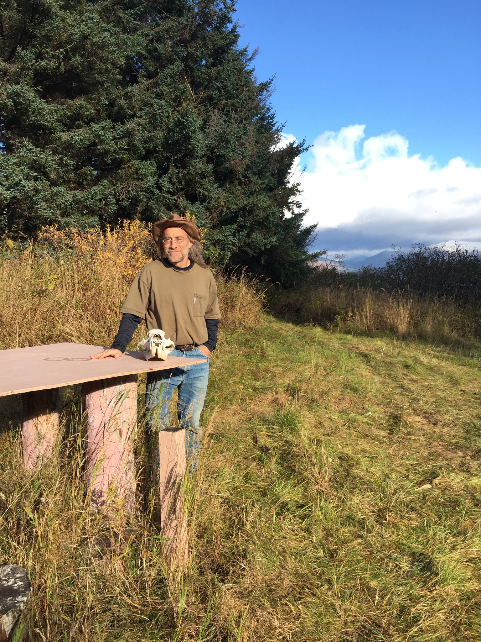 Land of Bear and Eagle: A Home in the Kodiak Wilderness